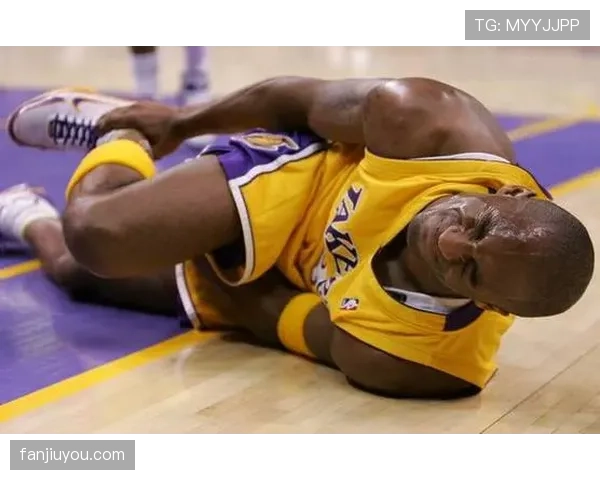 受伤离场规则如何影响换人及比赛节奏？全面拆解最新判罚标准