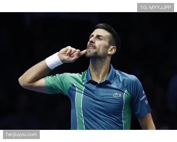 德约出去度假一周，带的行李比我家半年还多？！